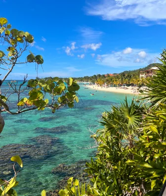 Descubre-Roatán